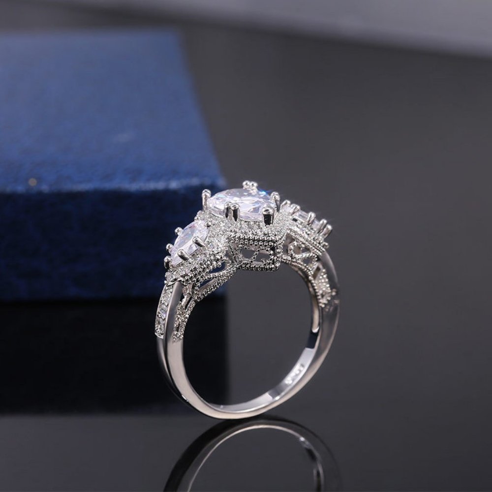 NEW 925 Silver Teardrop Diamond Halo Wedding Ring - Picture 5 of 6